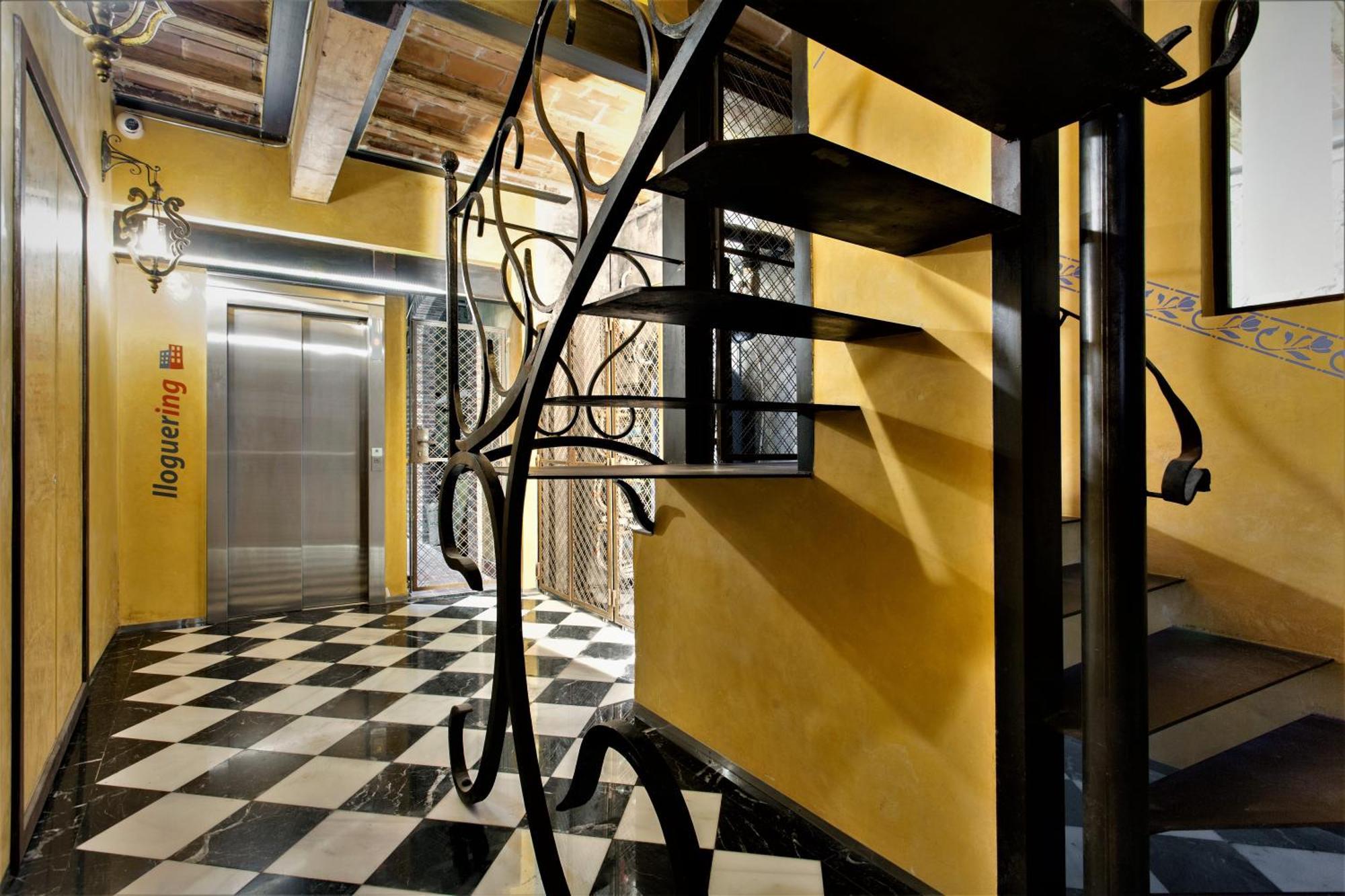 Barcelona Classic Palau Apartments Bagian luar foto